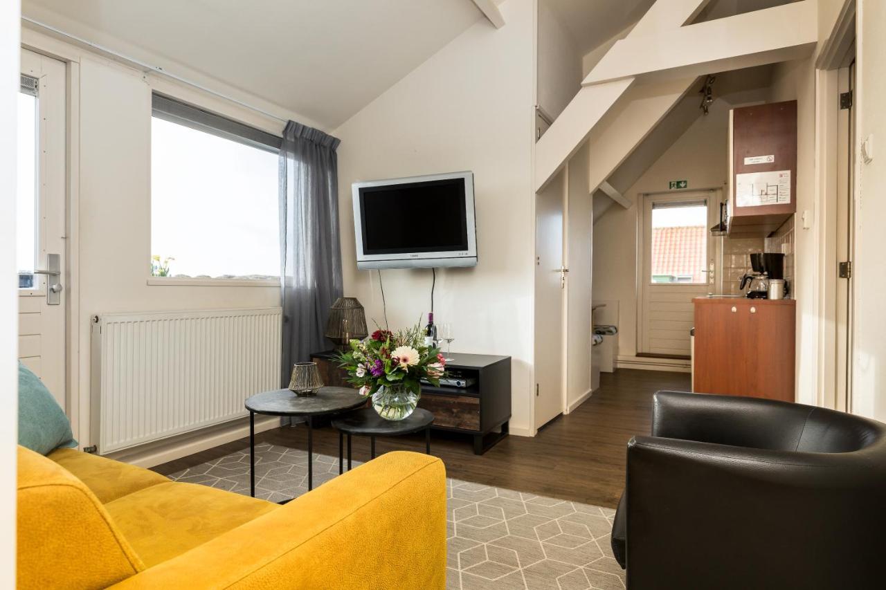Appartementen Parkzicht Берген-ан-Зее Екстериор снимка