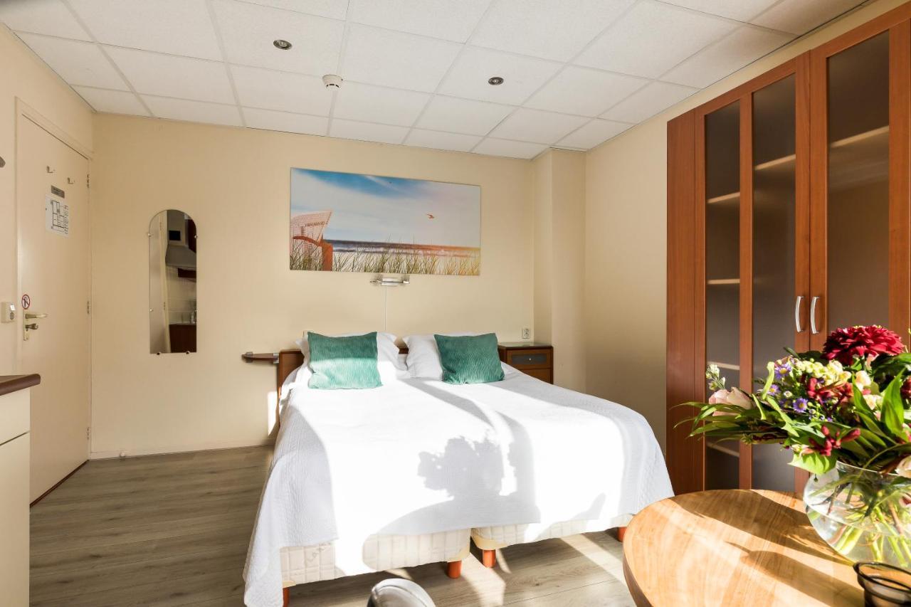 Appartementen Parkzicht Берген-ан-Зее Екстериор снимка