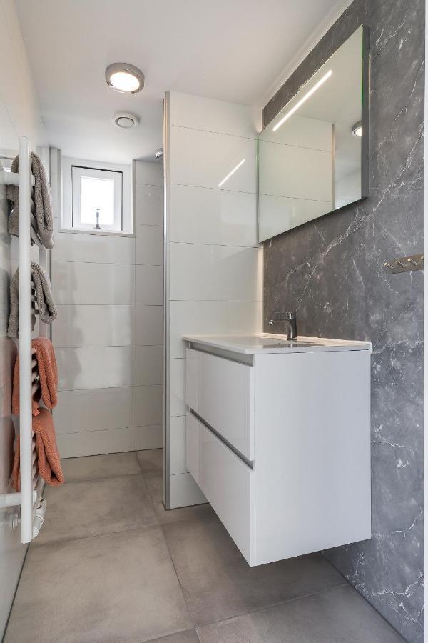 Appartementen Parkzicht Берген-ан-Зее Екстериор снимка